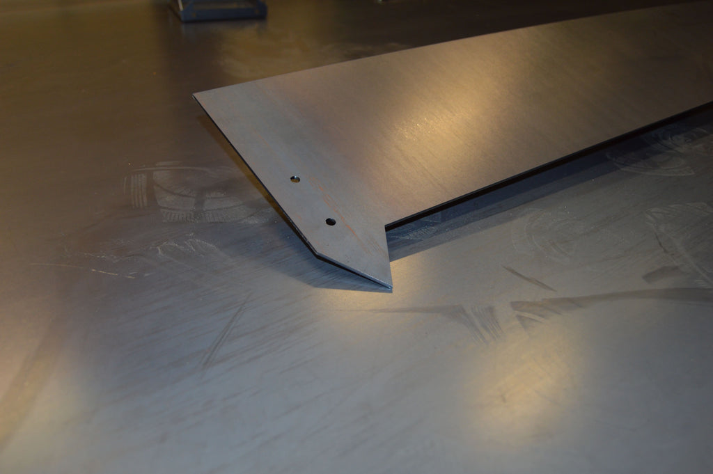 3mm Rabattkant extra hål 2m